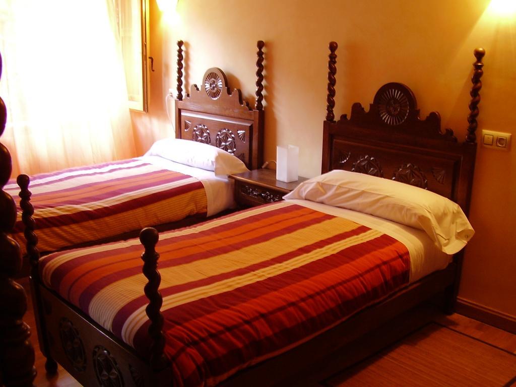 Casa Rural Restaurante Casino Munilla Екстер'єр фото