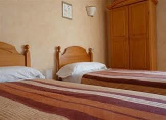 Casa Rural Restaurante Casino Munilla Екстер'єр фото